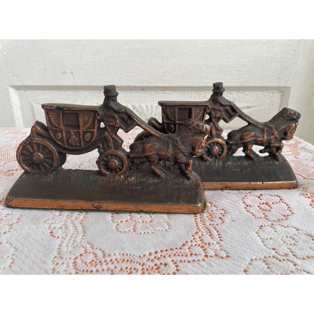 Vintage 1950s Cast Iron Copper Finish Stagecoach Bookends